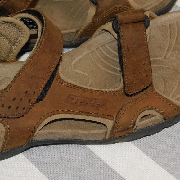 Teva 6101 Fossil Canyon Leather Sandal Size 11 Waterproof main image 4
